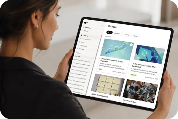 An employee browsing the Nadifor course library on a tablet.